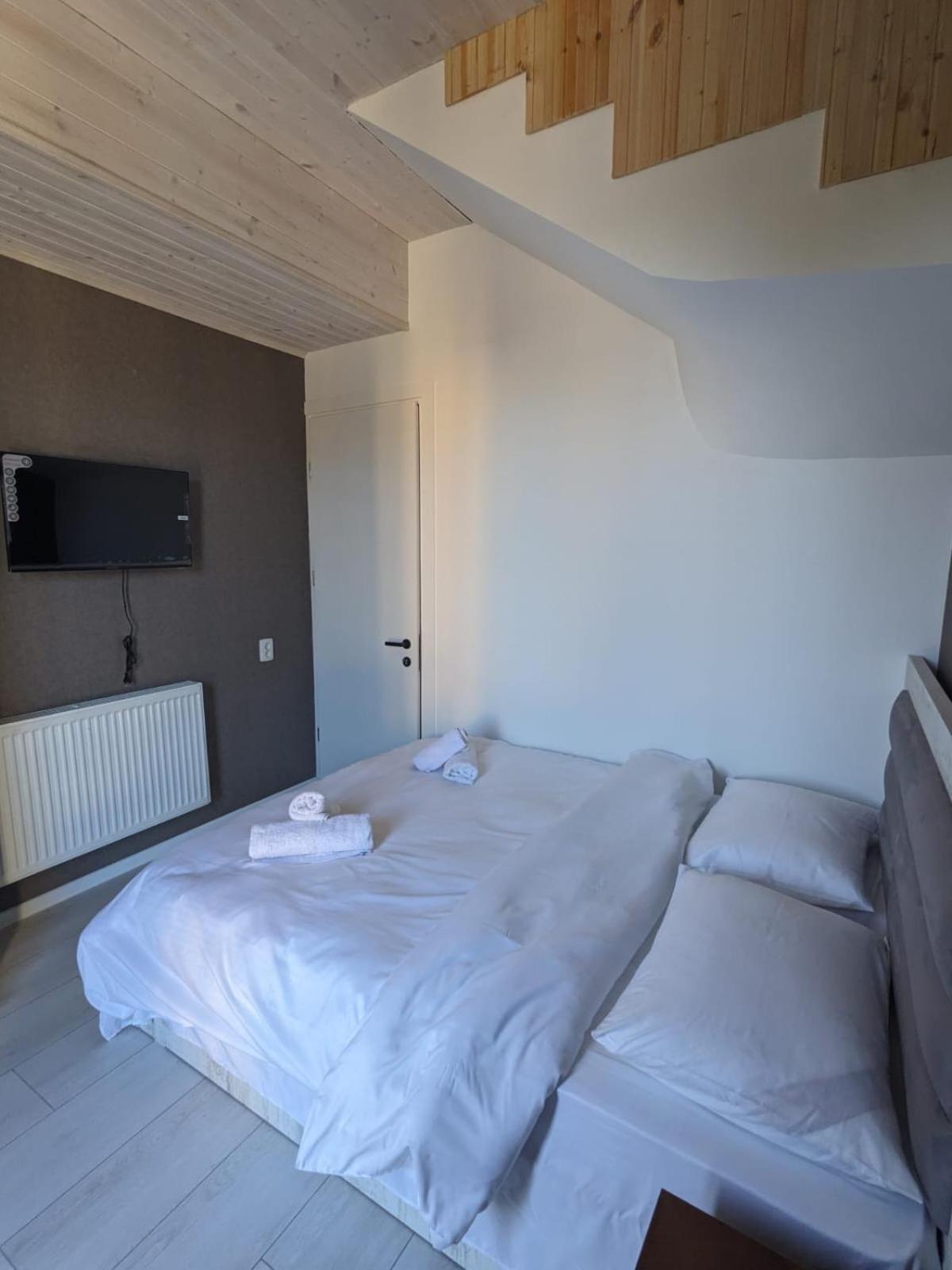 Guesthouse Chrdili Тбилиси Екстериор снимка